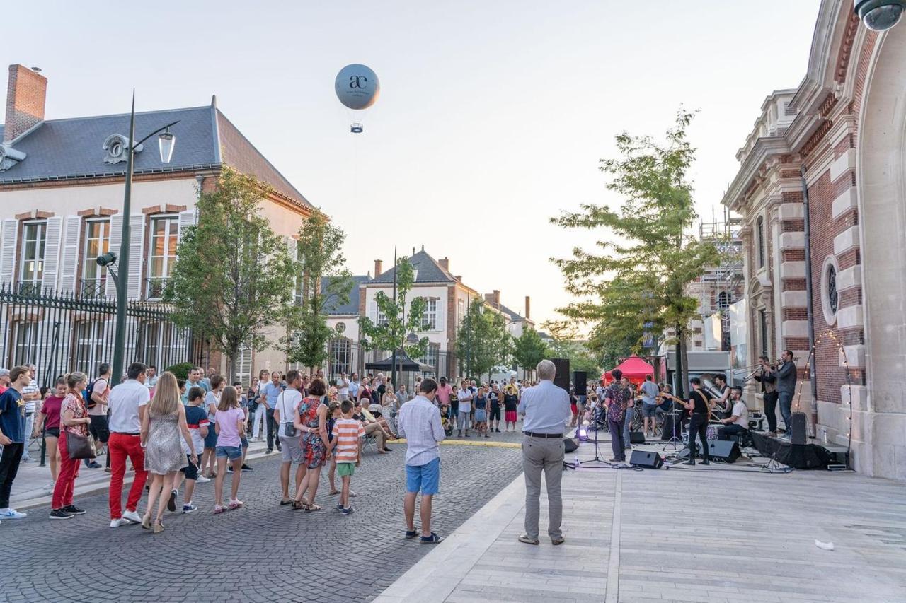 Le Cemarose: Spa, Jardin, Terrasse Et Jolie Vue Au Coeur D'Épernay Kültér fotó