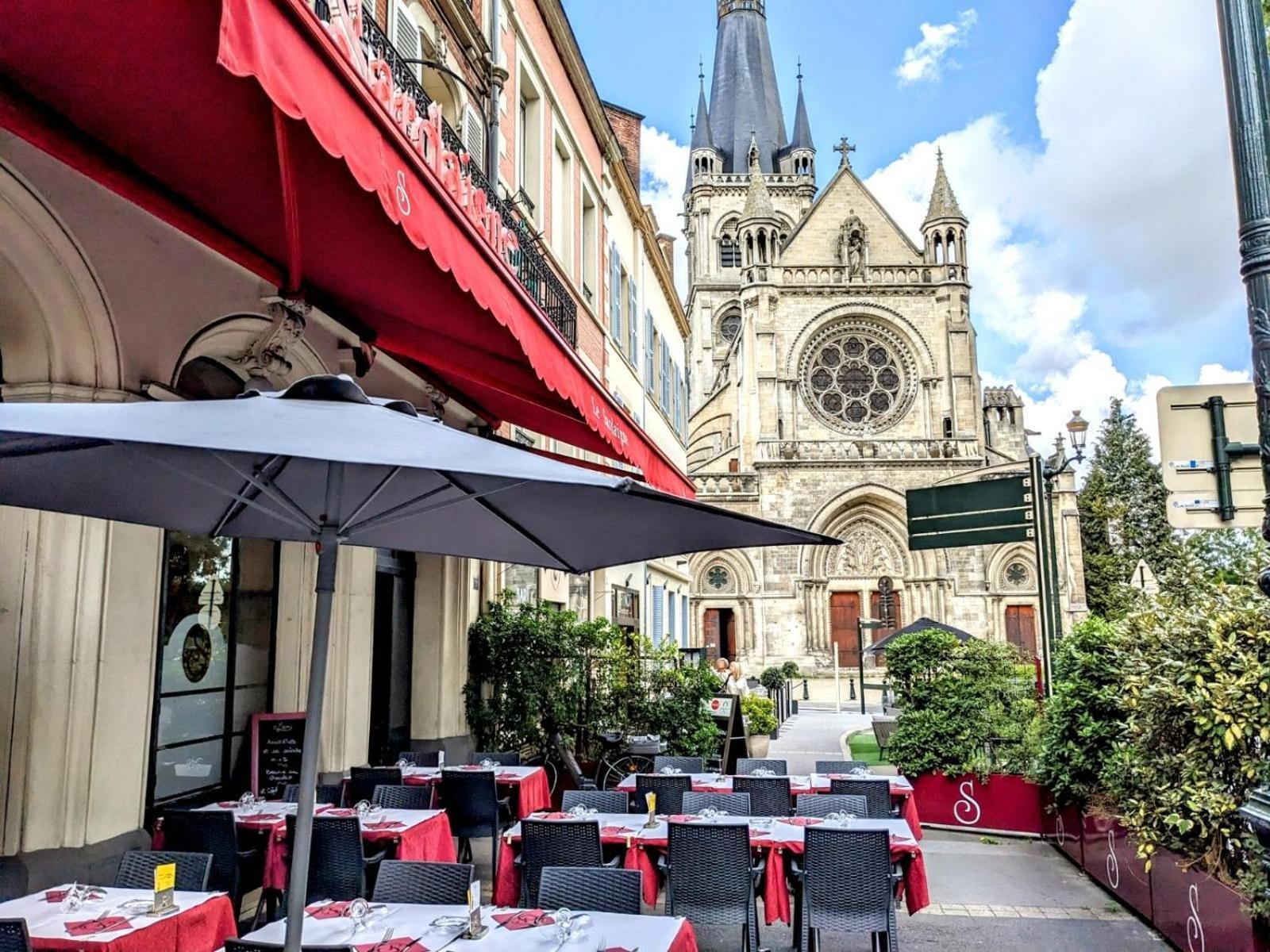 Le Cemarose: Spa, Jardin, Terrasse Et Jolie Vue Au Coeur D'Épernay Kültér fotó