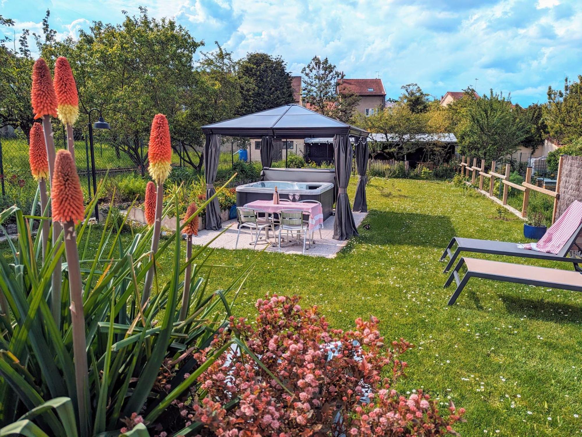 Le Cemarose: Spa, Jardin, Terrasse Et Jolie Vue Au Coeur D'Épernay Kültér fotó