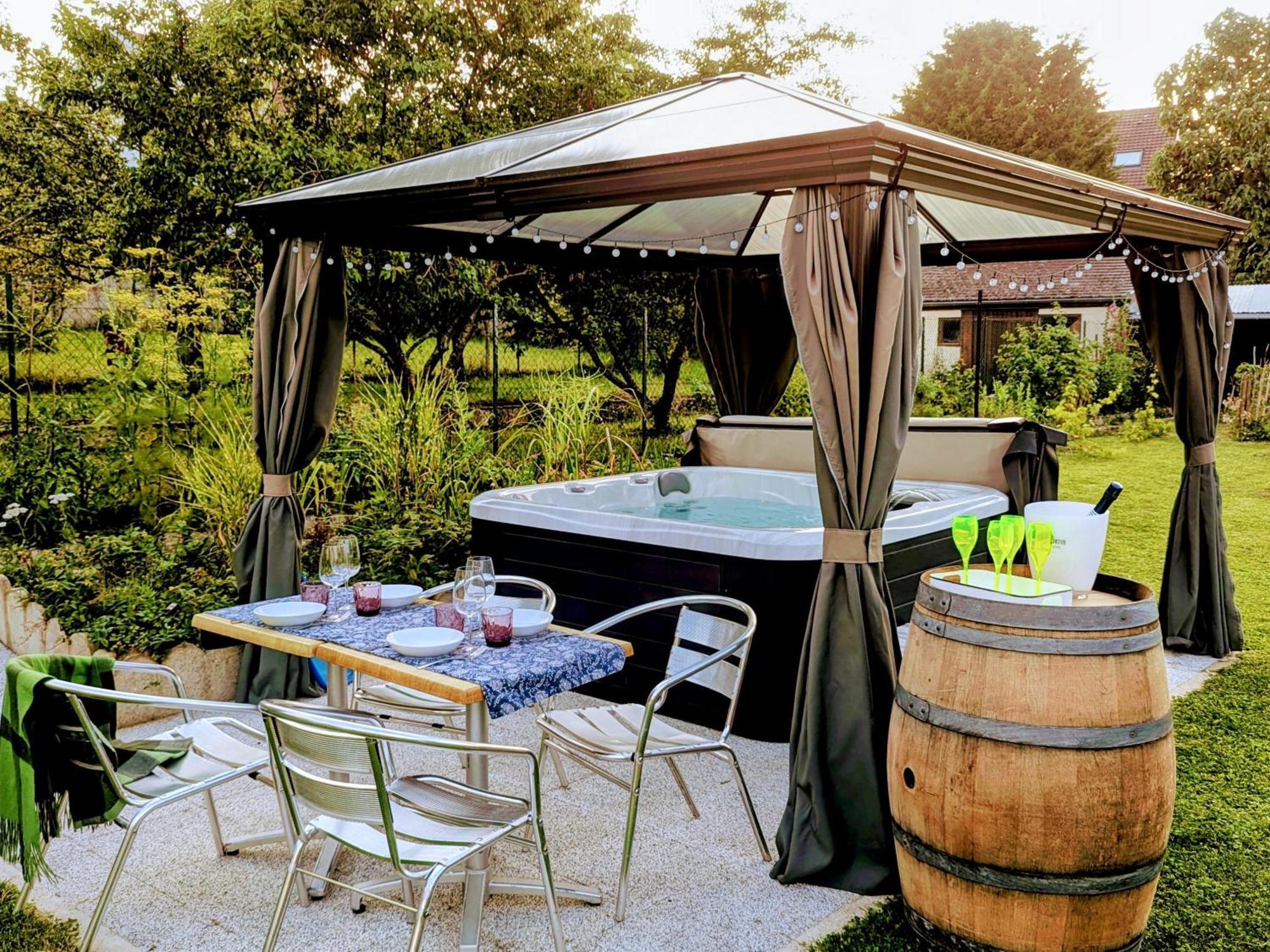 Le Cemarose: Spa, Jardin, Terrasse Et Jolie Vue Au Coeur D'Épernay Kültér fotó